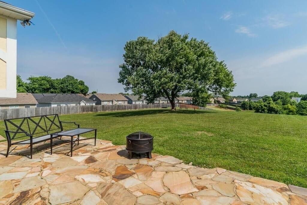 The Residence At Hilltop Acres - Clarksville, Tn Εξωτερικό φωτογραφία